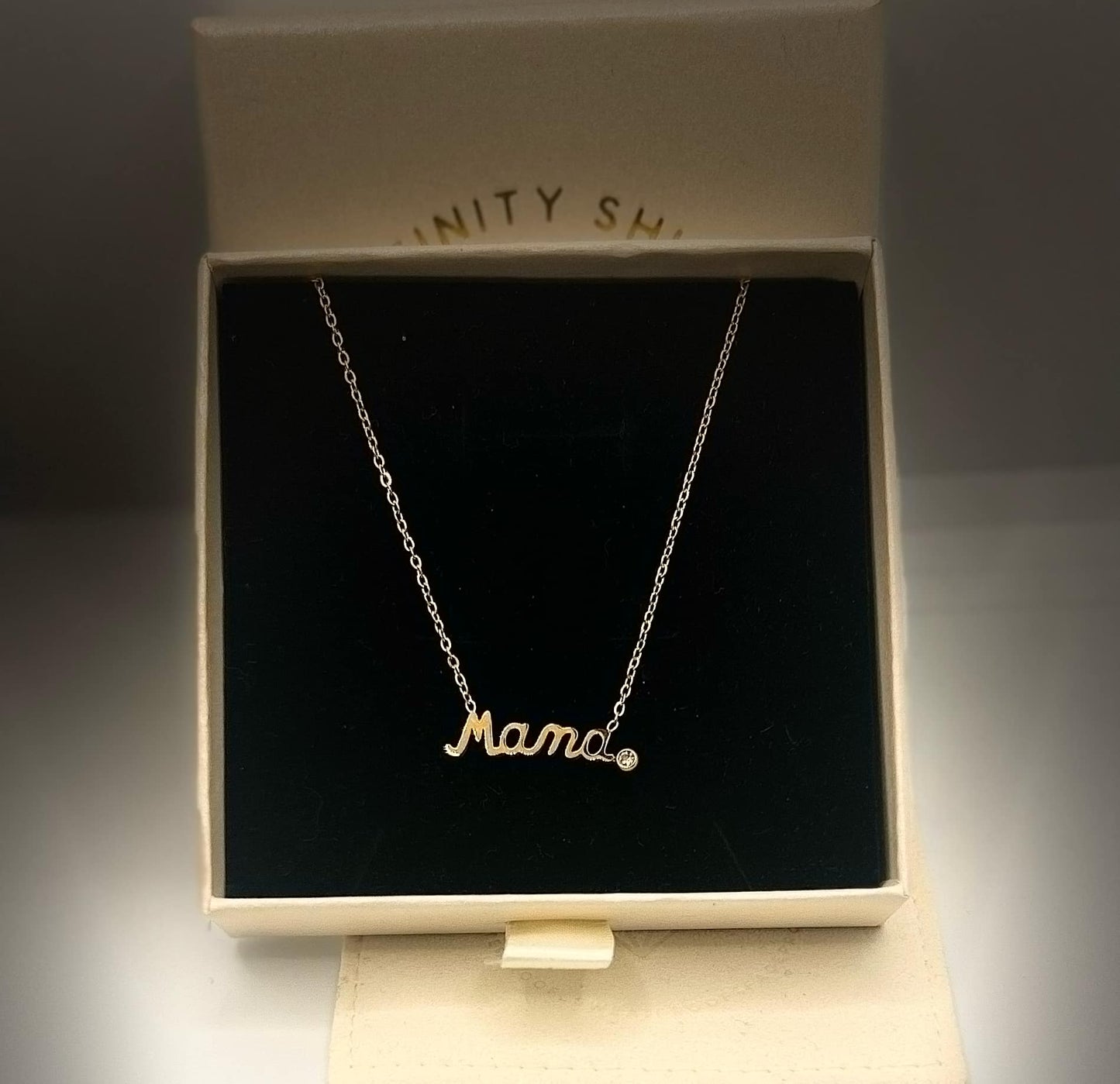Mamma Necklace